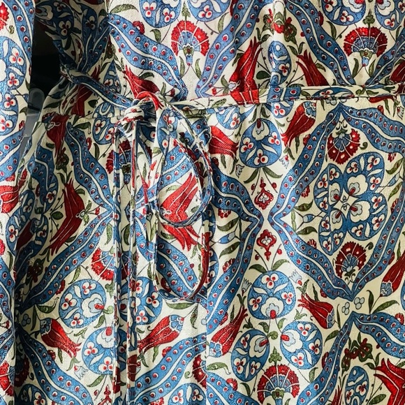 Zara Blue Print Crossed Midi Dress size M Blue Red Paisley Floral Print - Picture 8 of 13